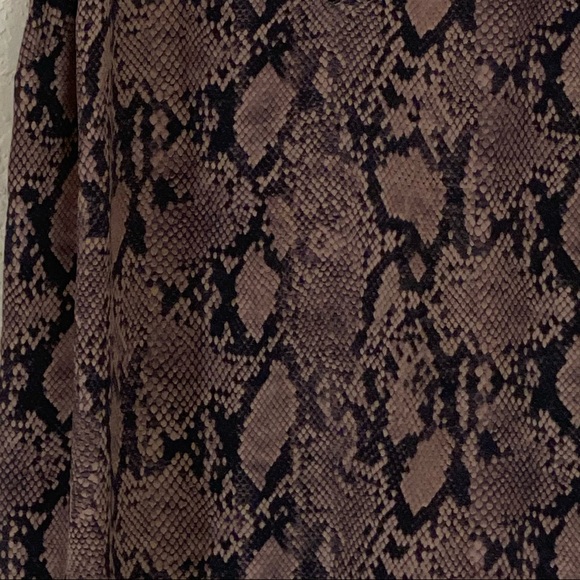 FRAME Silk Python Print Camisole - Picture 9 of 12